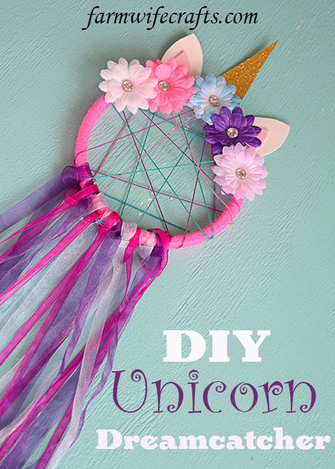 DIY Unicorn Dreamcatcher - The Farmwife Crafts Unicorn Dream Catcher Diy, Diy Unicorn Crafts, Unicorn Dreamcatcher, Unicorn Crafts For Kids, Unicorn Dream Catcher, Lighthouse Crafts, Unicorn Decor, Diy Unicorn, Art Biz