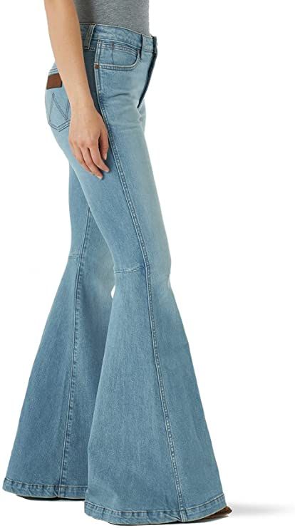 Retro Jeans, Light Flare, Green Jeans, Wrangler Jeans, Recycled Cotton, Bell Bottoms, Western Fashion, Jeans Fit, Bell Bottom Jeans