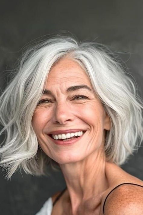 Wavy Gray Hair Over 50 Bob Hairstyles, Short Hairstyles For Women Over 60, Bob Wigs For White Women, Easy Short Hairstyles, Grey Bob Hairstyles, Wigs For White Women, Hairstyles For Women Over 60, Wavy Wigs, Brunette Color