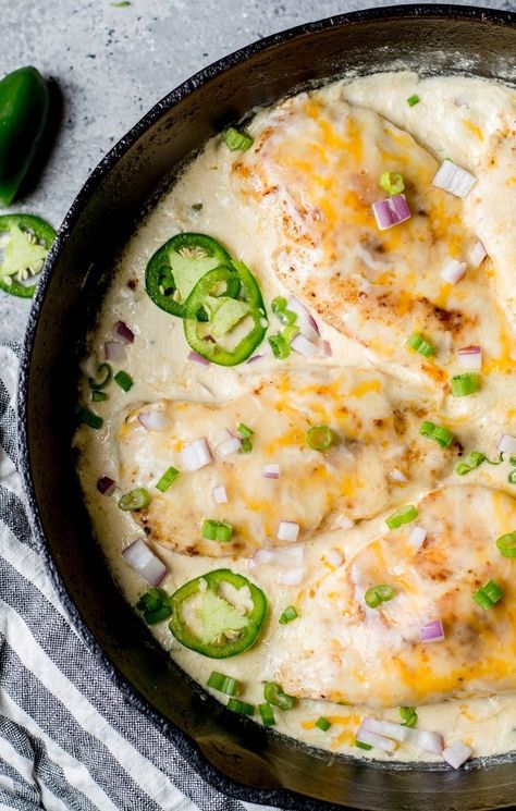 Keto Meats, Cheesy Food, Zucchini Pommes, Tartiflette Recipe, Recipes Pictures, Leftover Chicken Breast, Keto Guide, Easy Keto Meal Plan, Jalapeno Chicken