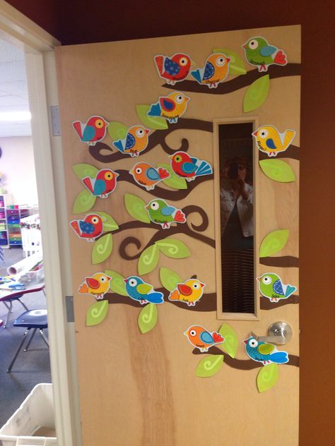 Birds on my classroom door! Nurture Room, Kindergarten Door, Door Classroom, Garden Classroom, Birds Theme, Kindergarten Decorations, Tree Door, School Door Decorations, Toddler Classroom