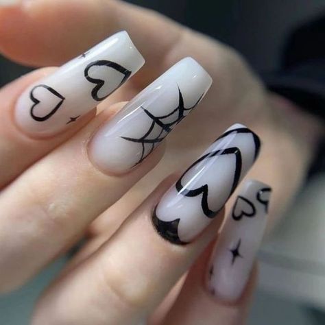 White Emo Nails, Black And White Aesthetic Nails, Black And White Nails Aesthetic, Nail Inspo Black And White, Paznokcie Hello Kitty, Nyc Nails, Heart Aesthetic, Anime Nails, Grunge Nails