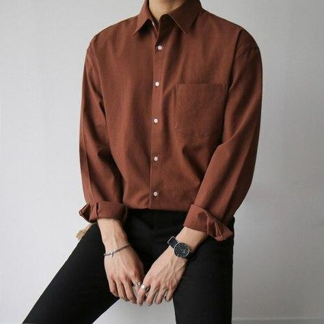 Fesyen Korea, Kpop Fashion Men, Minimalist Fashion Men, Stylish Men Casual, Mens Trendy Outfits, Men Stylish Dress, Mens Casual Dress Outfits, Brown Shirt, Mens Fashion Streetwear