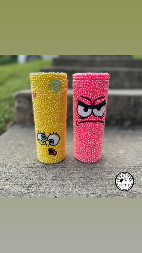 Rhinestones Tumbler, Bedazzled Items, Bedazzling Ideas, Bedazzled Stuff, Bling Projects, Rhinestone Ideas, Rhinestone Tumblers, Diy Rhinestone Crafts, Sparkle Crafts