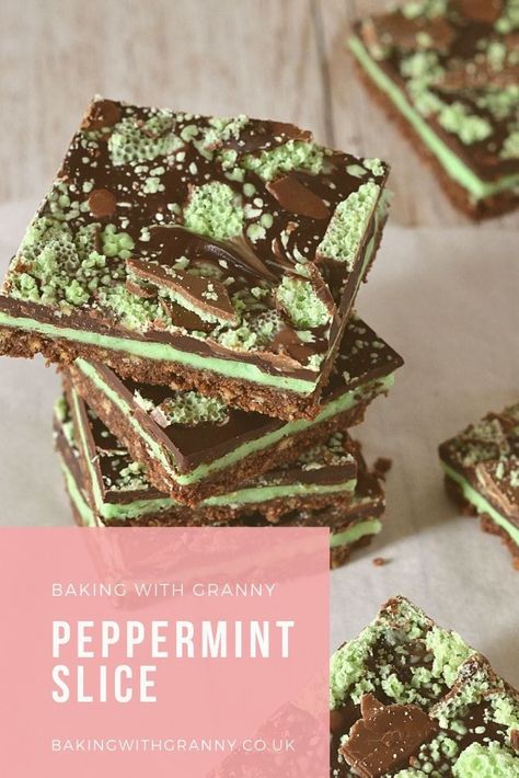 Peppermint Slice - Baking with Granny Mint Slice Recipe, Peppermint Slice Recipe, Chocolate Traybake, Peppermint Slice, Traybake Recipes, Tiffin Recipes, Flat Cake, Chocolate Easter Cake, Peppermint Schnapps