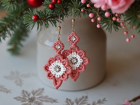 Beautiful crochet earrings Christmas inspired 🎄 #christmasearrings #christmascrochet #crochetbeginner Crochet Christmas Tree Earrings Free Pattern, Christmas Crochet Earrings, Crochet Earrings Pattern, Crochet Christmas Trees, Christmas Tree Earrings, Lace Earrings, Crochet Flower Tutorial, Earring Tree, Christmas Earrings