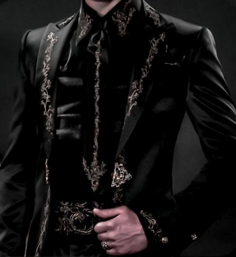 Fantasy Aesthetic Outfits, Masquerade Suit, Masquerade Aesthetic, Aesthetic Outfits Male, Gothic Suit, Outfits Male, Masquerade Outfit, Ball Aesthetic, Slytherin Pride