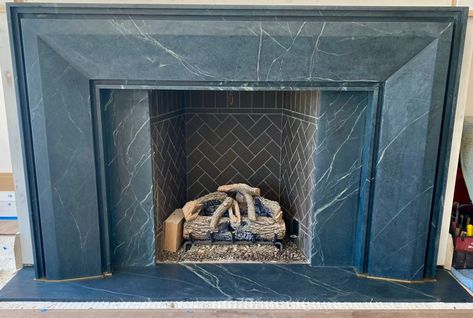 Soapstone Shower Walls, Black Soapstone, Green Soapstone, Soapstone Tile, Gray Soapstone, Mineral Properties, Tulikivi Soapstone Fireplaces, Soapstone Kitchen, Carved Fireplace