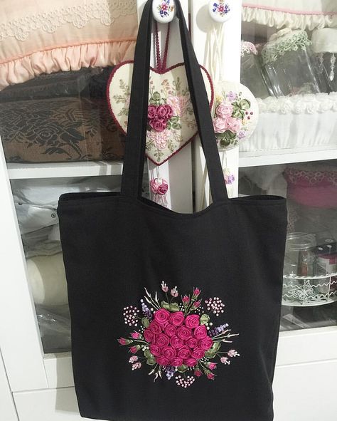 Ribbon Embroidered Tote Bag#recessedzipper #totebag #bag #embroidery #flowers #craft #diy #handmade #rose #roses # Beginner Embroidery Projects, Embroidered Bags Diy, Handbag Painting, Tote Embroidery, Creative Tote Bag, Diy Tote Bag Design, Embroidery Purse, Bag Embroidery, Ribbon Embroidery Tutorial