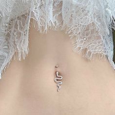 Belly Button Piercing Cute, Navel Piercing Jewelry, Bellybutton Piercings, Belly Button Piercing Jewelry, Belly Piercing Jewelry, Cool Ear Piercings, Belly Button Jewelry, Cool Piercings, Cute Piercings