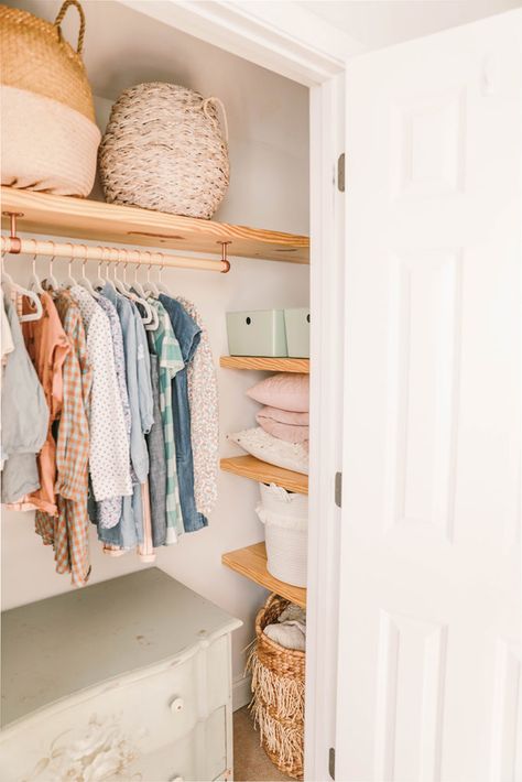 Room Closet Makeover, Organiser Son Dressing, Custom Shelves, Dresser In Closet, Closet Renovation, Nursery Closet, Shelves Diy, Closet Remodel, Baby Closet