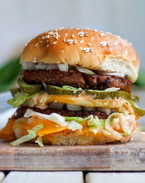 Craving a delicious burger without the guilt? Dive into a world of flavor with these 23 vegan burgers that promise to elevate your taste buds beyond the usual takeout. From smoky BBQ to spicy chickpea patties, each recipe is crafted to perfection, ensuring a satisfying bite every time. Perfect for a cozy night in or impressing guests at your next gathering, these plant-based creations are sure to become your new favorites. Get ready to redefine your burger experience with these irresistible, wholesome options. Best Vegan Burger Recipe, Homemade Vegan Burgers, Grillable Veggie Burger, Lentil Veggie Burger, Vegan Ramen Recipes, Vegan Burger Recipe, Sweet Potato Burgers, Chickpea Patties, Veggie Burgers Recipe