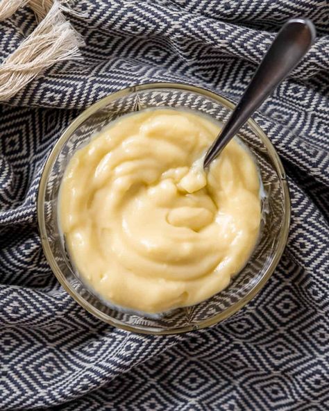 Homemade Vanilla Pudding – Broken Oven Baking Company Banana Cream Pie Pudding, Donair Sauce, Vanilla Pudding Recipes, Pantry Refrigerator, Homemade Vanilla Pudding, Pudding Parfait, Homemade Pudding, Banana Dessert, Banana Cream Pie