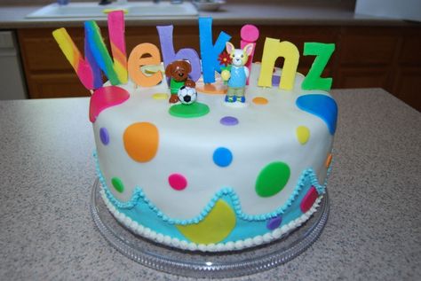 webkinz cake | Webkinz cake with bright colored polka-dots, done in MMF. Cupcake Bouquet, Crayon Box, Themed Birthday Cakes, Childrens Birthday Cakes, Just Cakes, Bright Colored, Food Themes, Heart For Kids, Birthday Fun