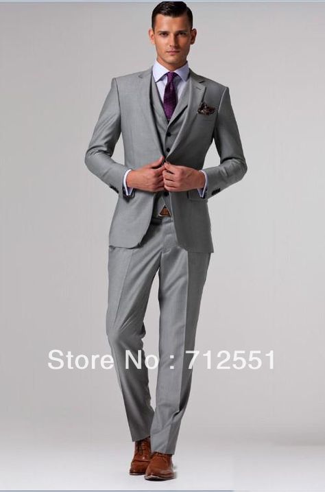 Grey Suit Brown Shoes, Mens Dress Vests, Best Wedding Suits, Grey Suit Wedding, Suit Brown, Grey Man, Mens Wedding Attire, Outfit Hombre, Light Grey Suits