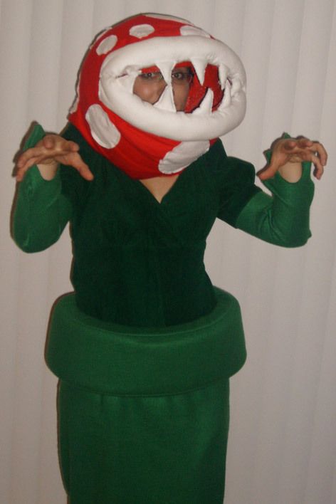 Plant Costume, Mario Kart Costumes, Toad Costume, Best Costume Ever, Mario Cosplay, Mario Costume, Great Halloween Costumes, Flower Costume, Unique Halloween Costumes