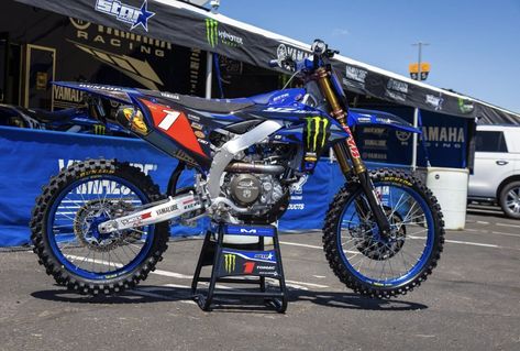 Eli Tomac’s # 1 2023 Monster Energy Star Racing Yamaha YZ450F Eli Tomac Yamaha, Eli Tomac, Yamaha 250, Enduro Motocross, Mx Bikes, Motorcross Bike, Yamaha Yzf, Moto Gp, Dirt Bikes