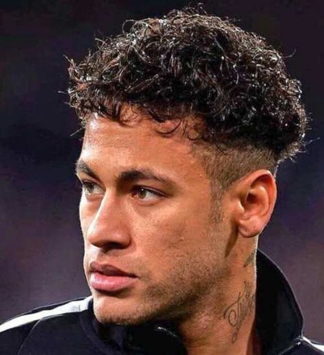 50 Neymar Haircuts - Men's Hairstyle Swag Neymar Haircut, Neymar Hairstyle, Hairstyle Neymar, Cristiano Ronaldo Hairstyle, Neymar Jr Hairstyle, Ronaldo Haircut, Fade Haircut Curly Hair, Easy Professional Hairstyles, Cristiano Jr