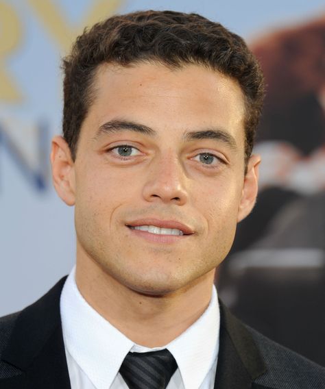 Peoples Sexiest Man Alive Winners 2000s | Who really should have won people's sexiest man alive? #refinery29 http://www.refinery29.com/2015/11/97792/peoples-sexiest-man-alive-better-winners Male Face Shapes, Rami Said Malek, Man Faces, Sean Leonard, Ricky Bobby, Don Draper, Chad Michael Murray, Ron Swanson, Rami Malek