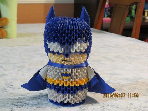 Batman Origami, Origami Marvel, 3d Origami Tutorial, Gift For Guys, Batman Gifts, Triangle Art, 3d Paper Art, Origami Paper Art, Modular Origami