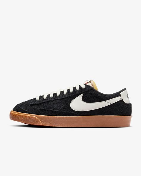 Nike Blazer Low '77 Vintage Women's Shoes. Nike.com Blazers Low Platform, Nike Blazer Low Top Platform, Women's Nike Blazer Low Platform Casual Shoes, Nike Blazers Low Platform, Nike Sacai Blazer Low Iron Grey, Nike Blazer Low 77, Nike Blazer, Cool Socks, Nice Shoes