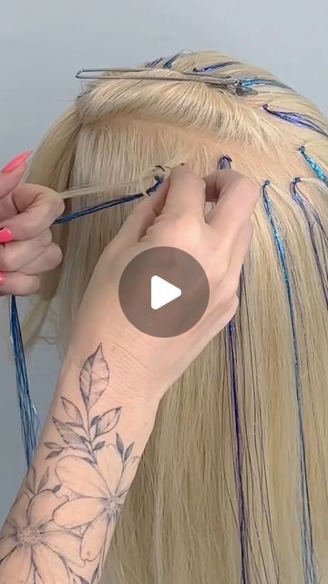 Hairstyle Ideas on Instagram: "How To Put Hair Tinsel" Hair Tinsel Festival, Fairy Hair Tinsel Display, Hair Tinsel Application, Fairy Tinsel Hair, Hair Tinsel Styles, How To Install Hair Tinsel, Hair Tinsel Vendor Booth, Hair Tinsel Placement, Trilogy Tour Hair Ideas