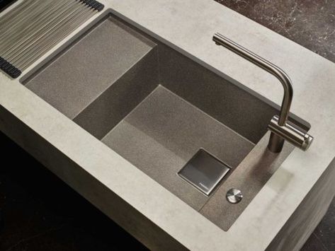 Franke Fresno sink Franke Sink, Long Branch, Sink Taps, Color Collection, Metallic Colors, Kitchen Sink, Kitchen Ideas, Home Kitchens, Furniture