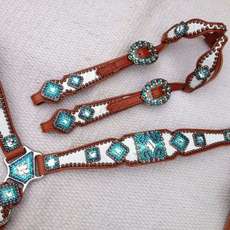 White breast collar with turquoise bling: Bling Tack, Horses Tack Bling, Red Horses Barrel Racing Tack Sets, Bling Horse Tack, Bling Tack, Delta Dawn, Horse Lead, Barrel Racing Saddles, Tack Store, Barrel Racing Tack, Barrel Racing Horses