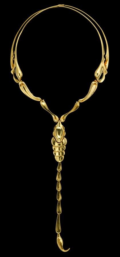 "Scorpion" necklace, 1978 by Elsa Peretti for Tiffany & Co. 18k yellow gold and it has a detachable tail Scorpion Fashion, Elsa Peretti, Scorpion, Collar Necklace, Tiffany & Co., Estate Jewelry, Jewelry Inspiration, Jewelry Watches, Gold Jewelry