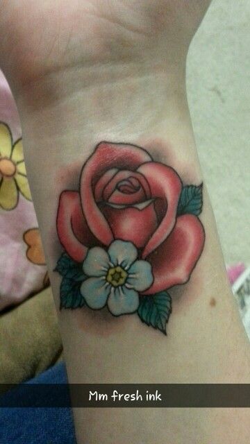 Rose and forget me not tattoo- I really want to get a pink rose with a couple forget me not's around it for my grandmother, next tattoo probably! Roses And Forget Me Nots Tattoo, Forget Me Nots Tattoo, Roses And Forget Me Nots, Cat Tattoo Idea, Forget Me Not Tattoo, Cat Tattoo Ideas, Cat Tattoos, Flower Tattoo Sleeve, Awesome Tattoos