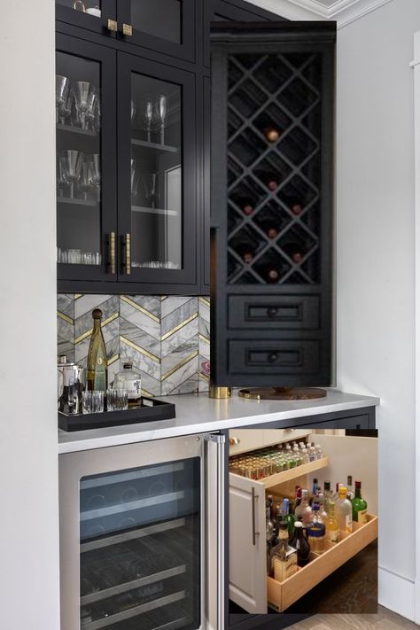 Wine Section In Kitchen, Small Corner Dry Bar Ideas, Wet Bar Designs Nook, Bar Cubby Ideas, Small Wall Bar Ideas, Kitchen Dry Bar Ideas, Entryway Bar Ideas, Wet Bar Design Ideas, Small Bars For Home Ideas