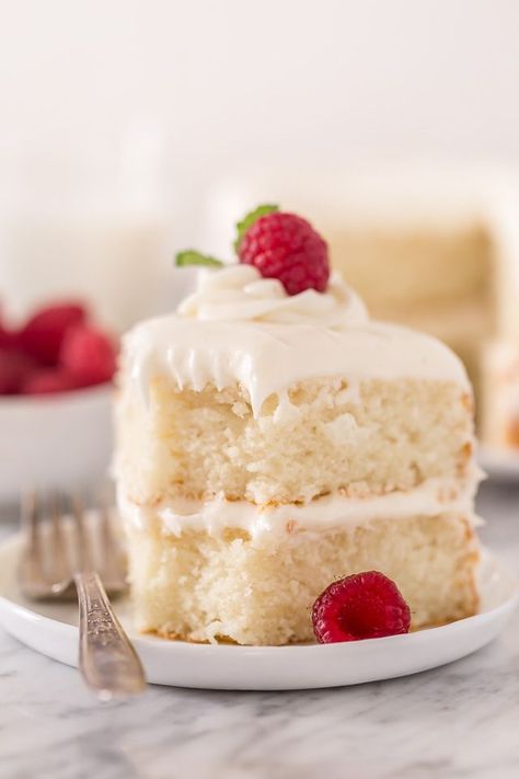 Ultra moist snow-white cake is made completely from scratch and with simple ingredients! #whitecake #cake #weddingcake #cakerecipes Best White Cake, Best White Cake Recipe, Homemade White Cakes, Snow White Cake, Baker By Nature, White Cake Recipe, Cake Recipes Easy Homemade, Wedding Cake Recipe, Cake Recipes From Scratch