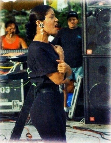 Selena Quintanilla, A Woman, Singing, Instagram Post, Instagram