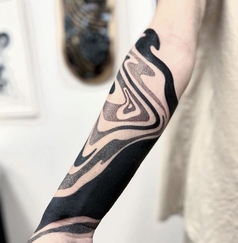 Hand Palm Tattoos, Simple Leg Tattoos, Abstract Tattoo Ideas, Traditional Tattoo Designs, Tattoo Apprenticeship, Ear Tattoo Ideas, Palm Tattoos, Tattoo Graphic, Tattoo Desings