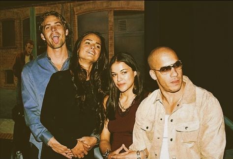 Letty Fast And Furious, Dom And Letty, Fast And Furious Cast, Doflamingo Wallpaper, Kaptan Jack Sparrow, Fast And Furious Actors, Dominic Toretto, Paul Walker Pictures, Jordana Brewster