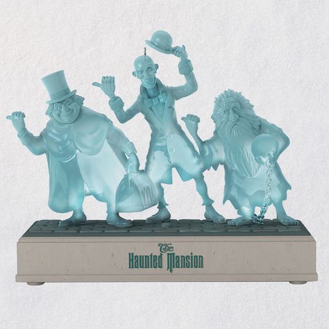 Haunted Mansion Hitchhiking Ghosts, Hallmark Disney Ornaments, Haunted Mansion Disney, Hitchhiking Ghosts, Plastic Christmas Tree, The Haunted Mansion, Disney Haunted Mansion, Disney Ornaments, Disney Music