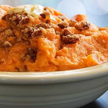 Looking for a great side dish? Try these sweet potatoes made with 100% DOLE® Canned Pineapple Juice. Dole Recipes, Pantry Recipe, Sweet Potato Recipes Mashed, Canned Yams, Pineapple Casserole, Pineapple Recipe, Sweet Potato Dishes, Canning Sweet Potatoes, Dole Pineapple