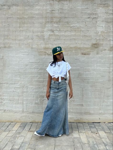 Long Demin Skirt Outfits For Summer, Skirt Outfits For Summer, Demin Skirt Outfit, Long Jean Skirt, Outfits For Summer, Fashion Wishlist, Casual Denim, Jean Skirt, Skirt Outfits