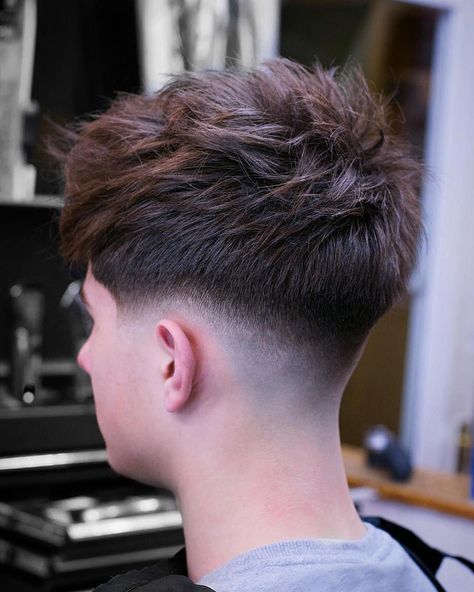 Low Fade #”shorthairstylesformenfade” Teenage Haircuts, Skin Fade Hairstyle, Low Skin Fade, Low Fade Haircut, Gents Hair Style, Low Fade, Men Hair Color, Faded Hair