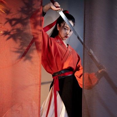 Samurai Clothing, Gaun Abad Pertengahan, Poses Female, Female Samurai, Chinese Warrior, Chinese Art Girl, Chinese Hanfu, Foto Poses, Warrior Girl