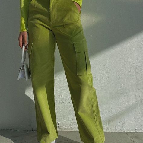 Green Pants Outfit, Corduroy Overalls, Green Outfit, Green Pants, Grunge Style, Pocket Pants, Streetwear Outfit, Green Fashion, Grunge Outfits