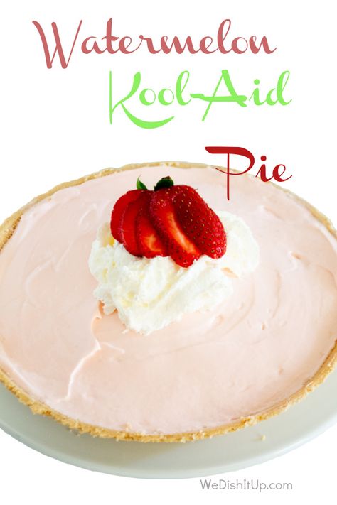 Easy To Make Watermelon Kool-Aid Pie - We Dish It Up Kool Aid Pie, Kool Aid Pie Recipe, Root Beer Float Pie, Watermelon Popsicles, Dessert Pie Recipes, Watermelon Pie, Pie Easy, Cute Watermelon, Easy Summer Desserts