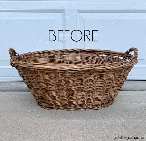 Large Wicker Baskets, Repurposed Wicker Baskets, Painted Baskets Ideas Easy Diy, Christmas Wicker Basket Ideas, Decorating With Vintage Baskets, How To Style Wicker Baskets, Bushel Basket Ideas Decor Christmas, What To Do With Baskets Ideas, Diy Large Basket