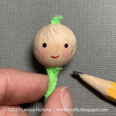 mmmcrafts: helpful tips for nicely done ornament heads – you can do this – no really Bead Dolls, Wire Dolls, Wood Beads Diy, Wood Peg Dolls, Make Stuff, Bendy Doll, Clothespin Dolls, Clothes Pin Crafts, Wooden Doll