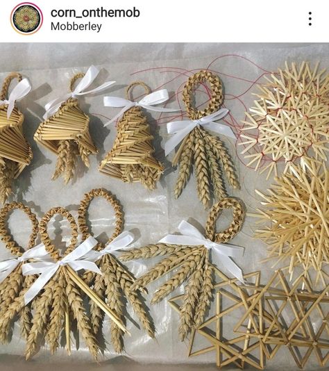 Corn Dollies, Wheat Weaving, Harvest Festival Decorations, Animal Breeding, Corn Dolly, Craft Images, Heritage Crafts, Leaf Crafts, Twelve Days Of Christmas