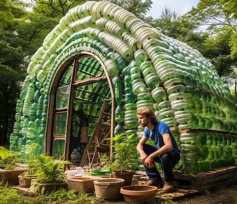 Green Innovation: Building Your Eco-Friendly Greenhouse from Recycled Plastic Bottles Diy Bottle Greenhouse, Recycled Greenhouse, Bottle Greenhouse, Plastic Bottle House, Plastic Greenhouse, Bottle Upcycle, Plastic Bottle Greenhouse, Plastic Bottle Planter, Bottle Terrarium