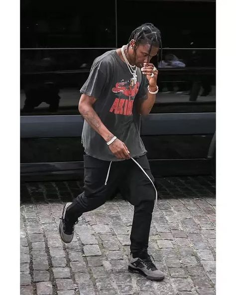 Jordan 4 Travis Scott, Travis Scott Outfits, Travis Scott Fashion, Outfits With Air Force Ones, Outfits Aesthetic Grunge, Outfits With Jordan 1s Fashion Styles, Jordan Outfits, Streetwear Men Outfits, Sneakers Men Fashion