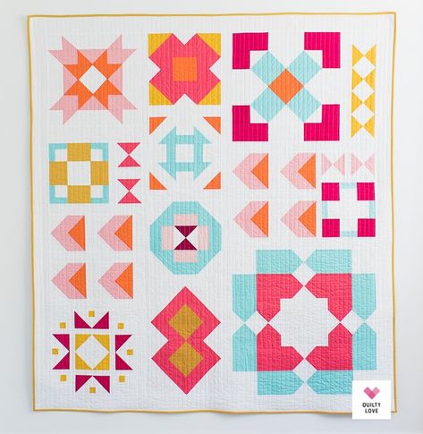 Beginners Quilting, Quilty Love, Quilt Pictures, Medallion Quilts, Patchwork Quilting Designs, Modern Quilt Blocks, Quilt Modern, Solid Quilt, Quilt Modernen