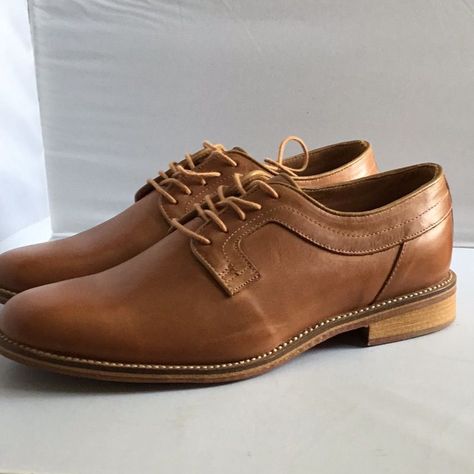 Tan J.Shoes is a leading online retailer of men's shoes, offering a wide variety of styles from top brands. #tanjshoes #mensshoes #shoes Light Brown Dress Shoes Men, Men’s Dress Shoes, Brown Dress Shoes Men, Men Wedding Shoes, Brown Formal Shoes, Summer Professional, Every Man Should Own, Mens Brown Dress Shoes, Groomsmen Accessories