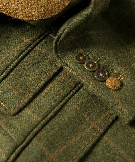 Detail Couture, Tweed Run, Bespoke Suits, Tailoring Details, Jacket Ideas, Bespoke Suit, Bespoke Tailoring, Savile Row, Tweed Fabric